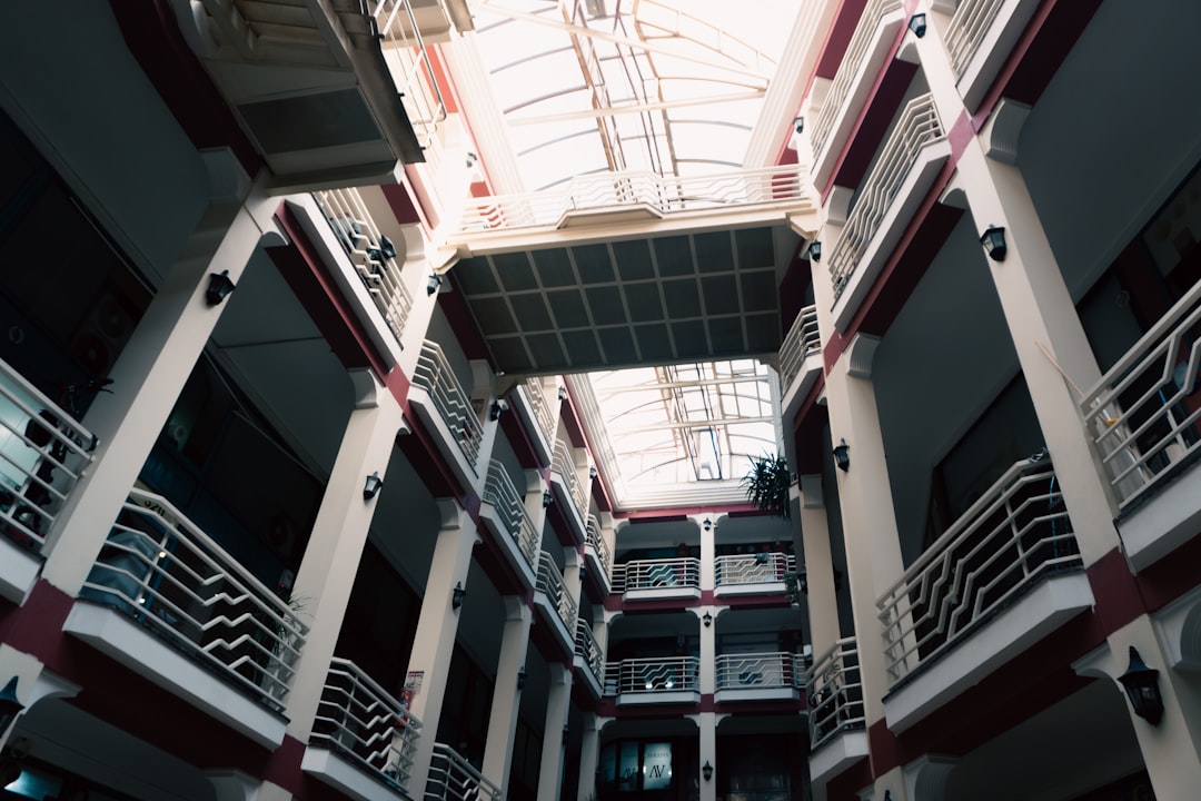 Mastering Your Commercial Lease Essential Advice For Tenants Image